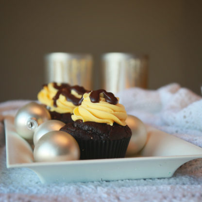 nanaimo cupcake, buttercream icing, chocolate ganache