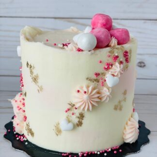 valentine's cake, gold cake